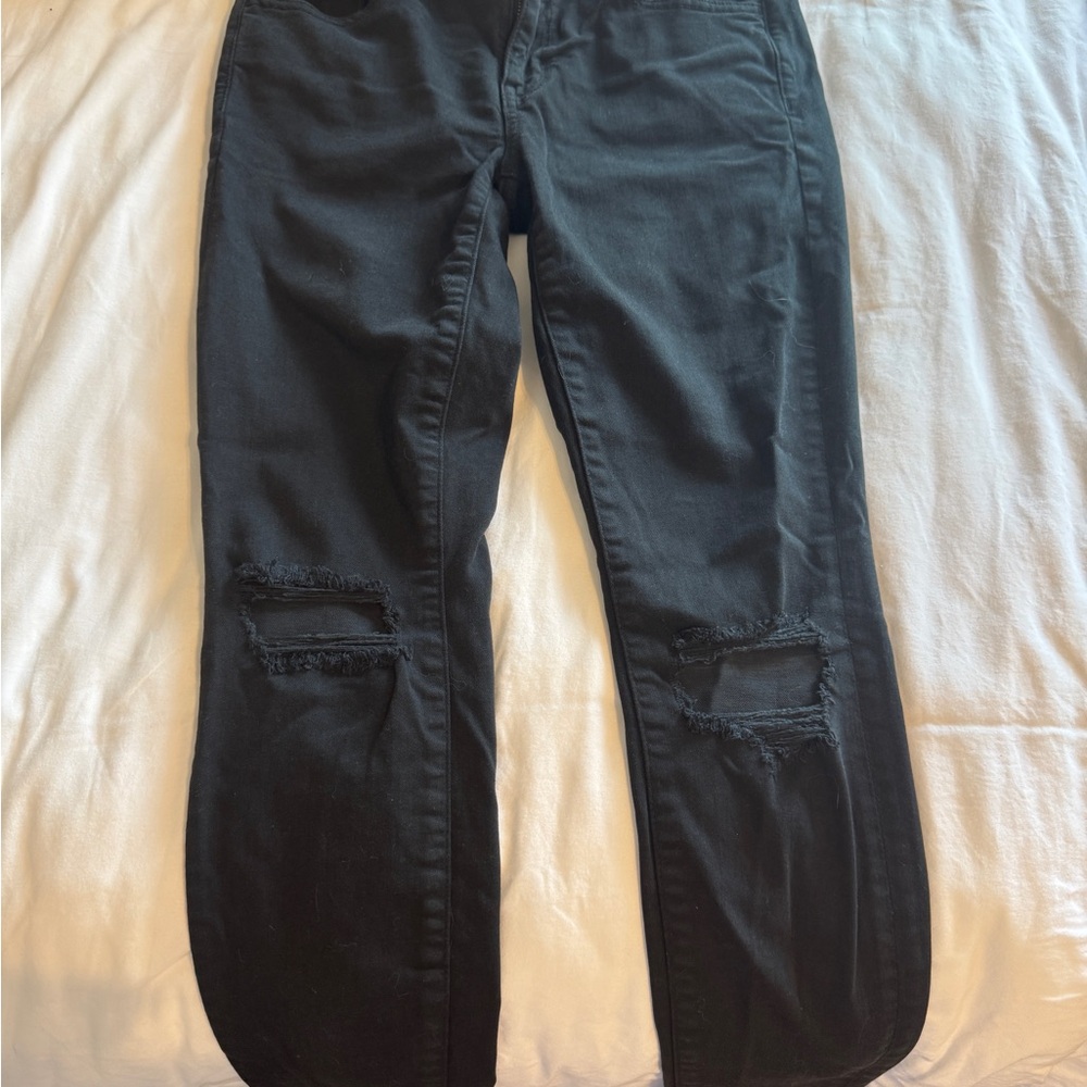 American Eagle Outfitters Black Skinny Jeans with Knee Rips